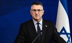 İsrail Dışişleri Bakanı Saar, Rum mevkidaşı ve AB Yüksek Temsilcisi ile görüştü