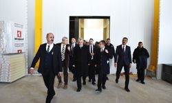 TC Ticaret Bakanı Ömer Bolat, Güzelyurt Soğuk Hava Deposu ve Entegre Tesisleri'nde incelemelerde bulundu