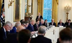 Trump, Venezuela için petrol şirketlerini Beyaz Saray'da topladı: 100 milyar dolar istedi