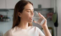Uzmanlardan uyarı: Yaşınıza göre günlük su ihtiyacınız ne kadar?