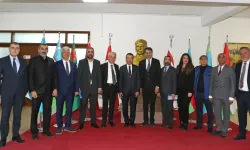 Dışişleri Bakanı Ertuğruloğlu, SANKON heyetini kabul etti