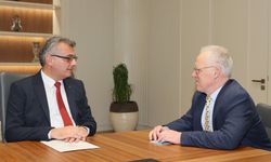 Cumhurbaşkanı Erhürman, İngiltere Yüksek Komiseri Tatham ile görüştü