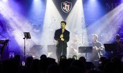 Kurtuluş Kuş, albümünü tanıttı