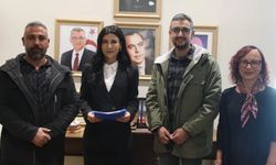 Beleşe Deniz Plajlar Halkındır üyeleri, Fazilet Özdenefe'ye yasal düzenleme önerisi sundu