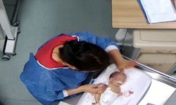 Hemşire 5 günlük bebeğe acımadan defalarca şiddet uyguladı!
