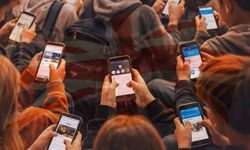 İngiltere'de 16 yaş altındaki çocuklara sosyal medya yasağı onaylandı