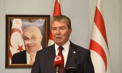 Başbakan Üstel: Hukukun siyasete alet edilmesi uluslararası yargı mercileri nezdinde karşılık bulmadı