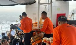 Filipinler'de 359 kişiyi taşıyan feribot battı