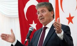 Ünal Üstel'den çağrı: Milletvekili, bakan, başbakan ve cumhurbaşkanı maaşlarına kısıtlama getirelim!