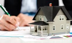 Güney Kıbrıs’ta eski Kıbrıs Türk taşınmazlarına yapılan kira artışlarına tepki