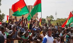 Burkina Faso’da tüm siyasi partiler feshedildi