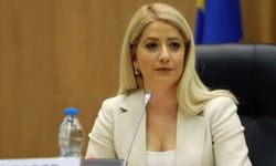 Maria Holguin ile görüşen Annita Dimitriu: Türk askeri ve garantiler olmadan çözüm istiyoruz