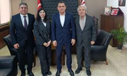 Oğuz, Dr. Fazıl Küçük Vakfı heyetini kabul etti: Küçük’ün anısını yaşatmak için yürütülen çalışmalar ele alındı