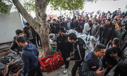 İsrail ordusunun Gazze Şeridi'ne düzenlediği saldırılarda hayatını kaybedenlerin sayısı 28'e yükseldi