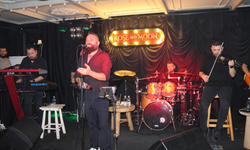 Grup Frekans’tan Müzik Ziyafeti