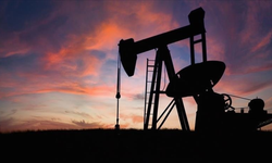 Yeni Yılın İlk Gününde Petrol Fiyatlarında Büyük Hareket Yok