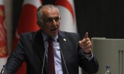 Çavuşoğlu: Lefke Gazi Lisesi'yle ilgili yarın geniş kapsamlı bir toplantı yapacağız, nihai karar verilecek