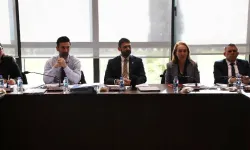 Meclis’te Yoğun Gündem: İdari, Kamu ve Sağlık İşleri Komitesi Toplandı