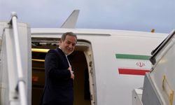 İran Dışişleri Bakanı Erakçi, ABD ile kritik müzakereler için Umman’a gitti