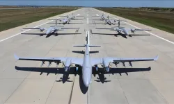 Bayraktar AKINCI'dan EREN'le hava-hava atışında tam isabet