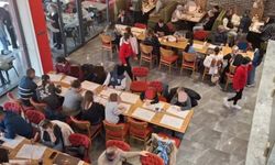 Tanyel’s Smile Vakfı, onkoloji servisindeki çocuklar için pizza partisi düzenledi