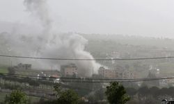 İddia: İsrail ordusu, Lübnan-Suriye sınırına kimyasal madde püskürtüyor