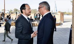 Rum basını: Tufan Erhürman ile Nikos Hristodulidis 24 Şubat’ta bir araya gelecek