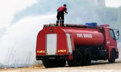 Beyarmudu’nda belediyeye ait garajda yangın çıktı!