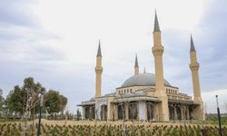 Yapımı tamamlanan Millet Camisi ramazana hazır