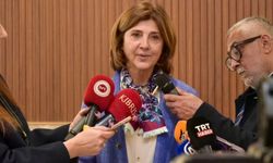 Holguin, Kolombiya başkanlık seçimlerinde aday olan Fajardo’nun ekibine katıldı: Rum basınından eleştiri