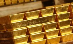 Gizemli hayırsever onarım için belediyeye 21 kilo altın bağışladı