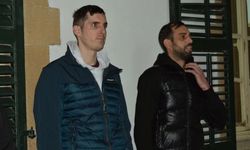 176 karton sigarayı ihracat izni olmadan taşımakla itham edilen zanlılar 30 gün süreyle cezaevine gönderildi