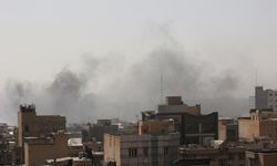 Kuveyt, İran'ın gün boyu düzenlediği saldırılarda 12 kişinin yaralandığını açıkladı