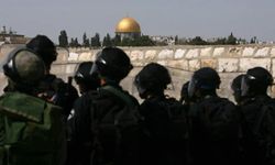 İsrail polisi, Mescid-i Aksa İmamı Abbasi'yi gözaltına aldı