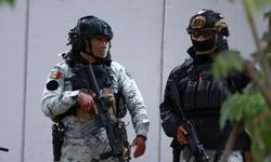 Meksika'da uyuşturucu baronunun öldürülmesinin ardından çıkan olaylarda 55 kişi öldü