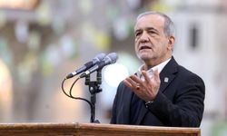 İran: ABD ile müzakereleri ülkeyi "ne savaş ne barış" durumundan çıkaracak şekilde yönettik