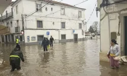 Portekiz’de fırtına alarmı: Binlerce kişi tahliye edildi