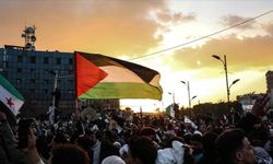 Suriye'nin başkenti Şam’da 14 yıl sonra ilk kez ramazan topu atıldı