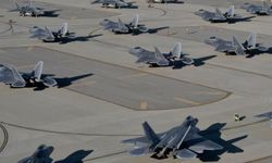 WP: ABD, İran ile 2. tur görüşmelerden bu yana bölgeye yakın 150 uçak daha kaydırdı