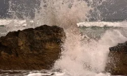 Meteoroloji Dairesi'nden karada ve denizde fırtına uyarısı