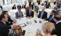 Mert Osmanlar ve Rektör Toycan, İslam Bilim Tarihi Araştırmaları Vakfı Genel Kurulu ve İftar Programına Katıldı