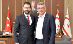 Cumhurbaşkanı Tufan Erhürman, milli atlet Yiğitcan Hekimoğlu ile görüştü