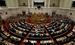 Yunanistan parlamentosu, Chevron ile hidrokarbon anlaşmasını onayladı