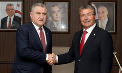 Başbakan Ünal Üstel, Türkiye Gençlik ve Spor Bakanı Dr. Osman Aşkın Bak’ı kabul etti
