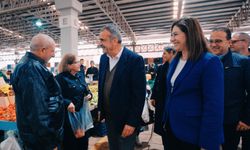 Uluçay, Gazimağusa Belediyesi personeli ve halkla bayramlaştı