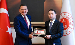 Dursun Oğuz, Akın Gürlek ile görüştü: Türkiye’nin garantörlüğü vazgeçilmezdir