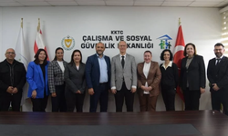 Hasipoğlu, Sosyal Hizmetler Dairesi’nde görev yapan personelin Dünya Sosyal Hizmet Günü’nü kutladı