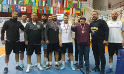 ‘Belediyeler Arası Futsal Turnuvası’nda Yeniboğaziçi Belediyesi birinci oldu