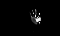 Gazimağusa'da İğrenç Olay 15 Yaşındaki Kız Çocuğuna Cinsel İstismar