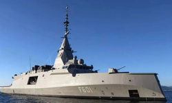 Yunanistan “Kimon” ve “Psara” Fırkateynlerini Güney Kıbrıs’a Gönderdi